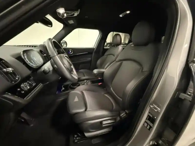 Mini Countryman cooper 136ch  highlands bva7 — photo 4