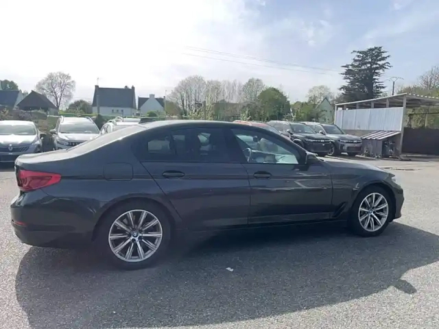 Bmw Serie 5 540i xdrive 340 ch bva8 — photo 6