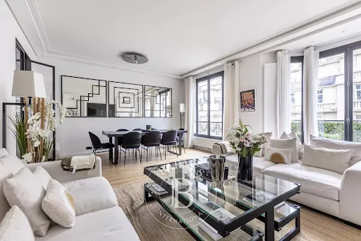 Appartement 3 pièces 106 m²