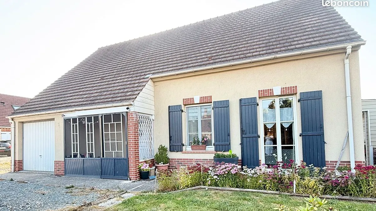 Photo 1