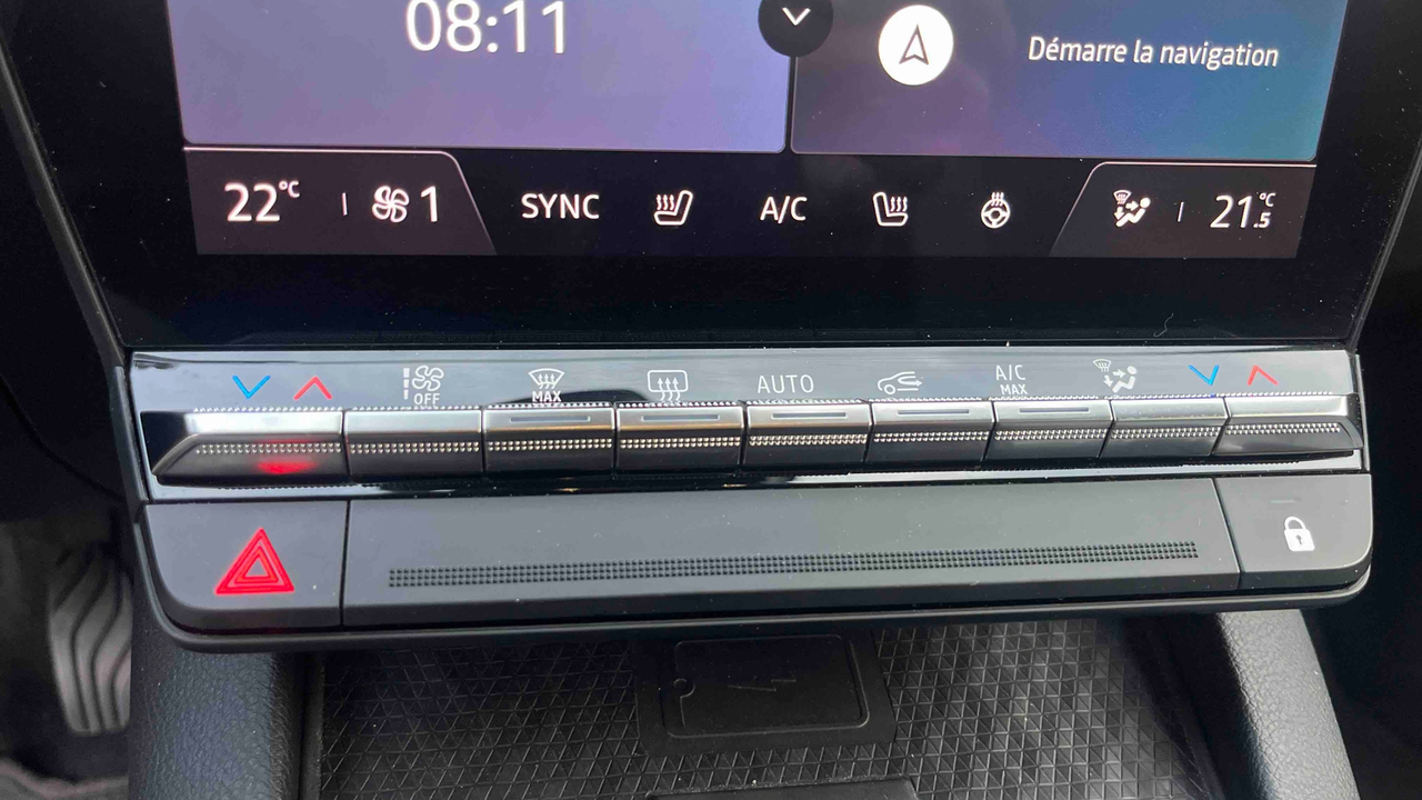 Renault Megane E-Tech EV60 220 ch super charge — photo 21