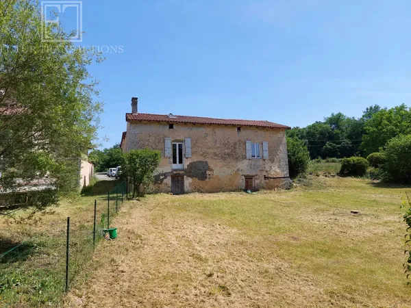 Maison et grange sur 16800 m² de terrain