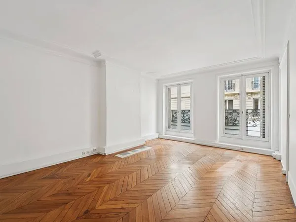 Bureaux 227 m²