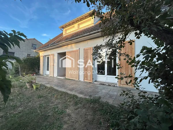 Pavillon familial avec étage sur sous-sol intégral