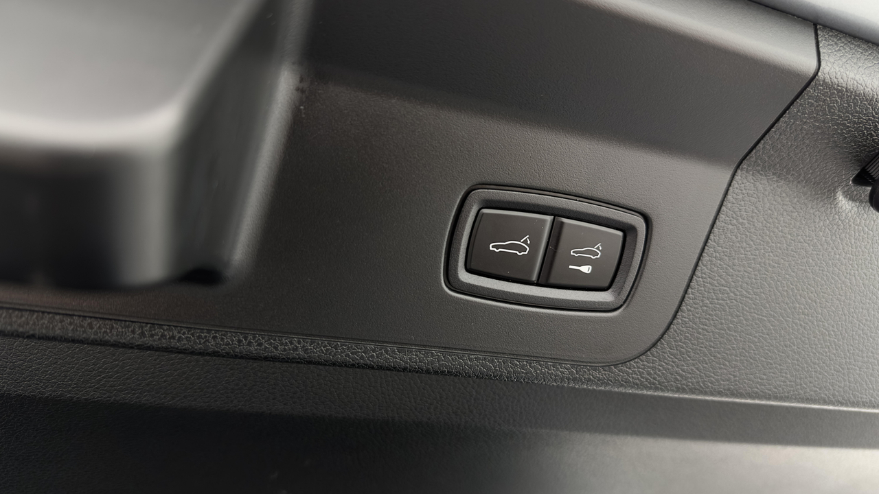 Porsche Panamera 4 V6 2.9L 462 Hybrid — photo 32