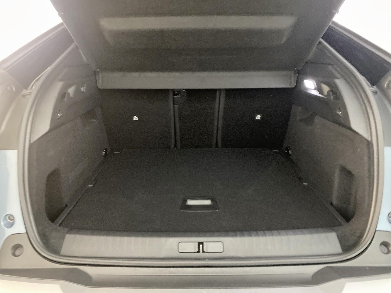 Peugeot 3008 hybrid 145 e-dcs6 gt — photo 6