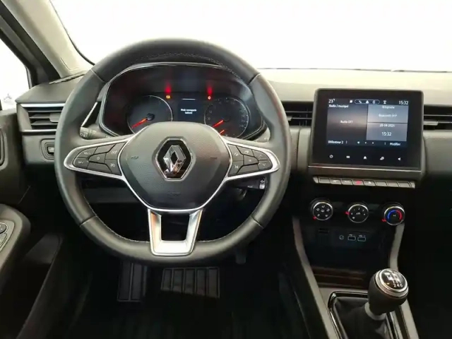 Renault Clio tce 90 — photo 14