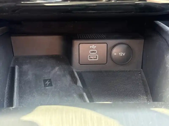 Ford Kuga 2.5 duratec 243ch hybride rechargeable st-line x powershift — photo 22