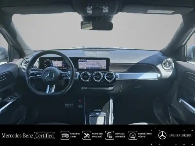 Mercedes Glb 200 d 150ch amg line 8g-dct — photo 6