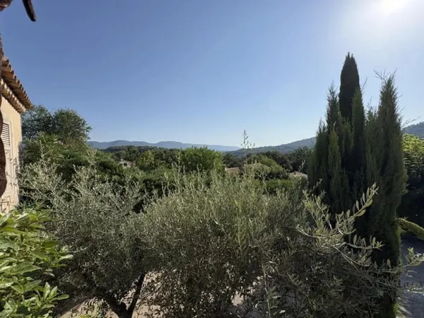 Villa 4 pièces 114 m²