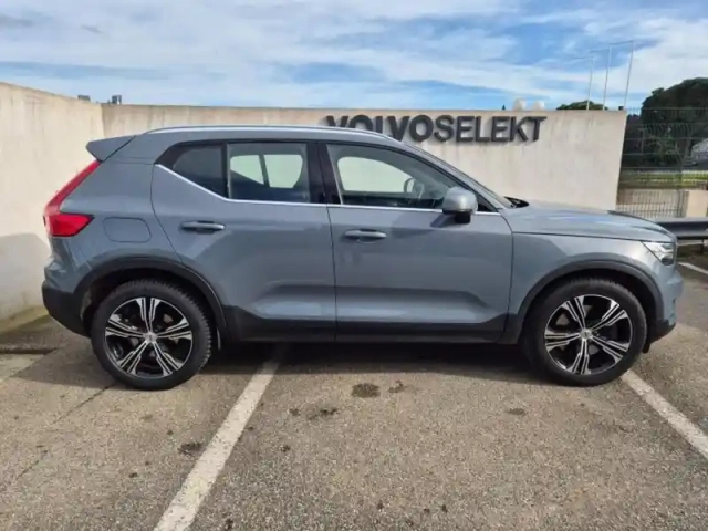 Volvo Xc40 t4 recharge 129 + 82ch inscription business dct 7 — photo 6