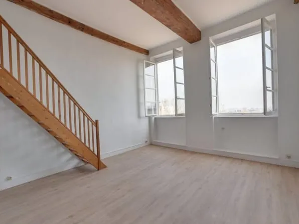 3 Rue LEBRUN - T1 bis de 32,33m² Boutin (45,75m² utiles) Loyer 779€ + 8€ de provision sur charges