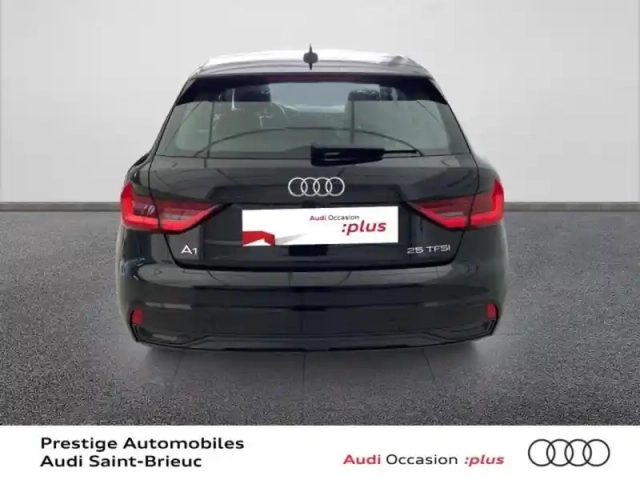 Audi A1 sportback 25 tfsi 95ch design — photo 4