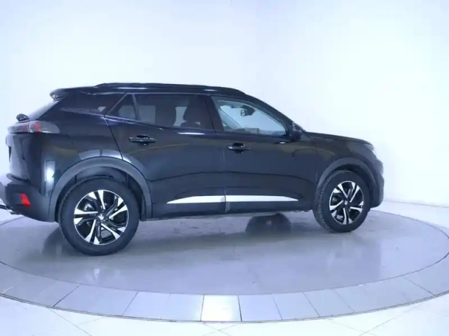 Peugeot 2008 bluehdi 130 s&amp;s eat8 — photo 8