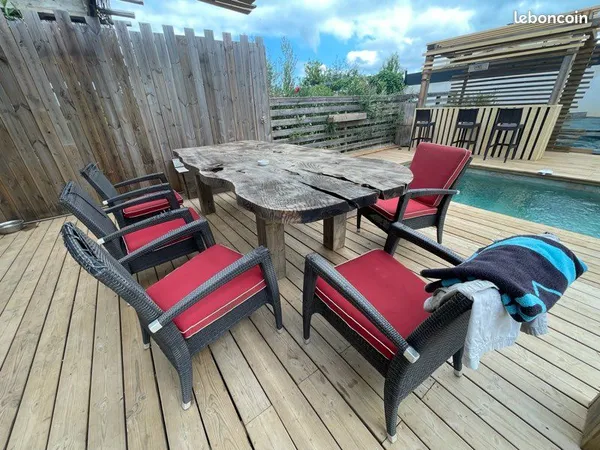 Location, maison F6 toute meublée Piscine