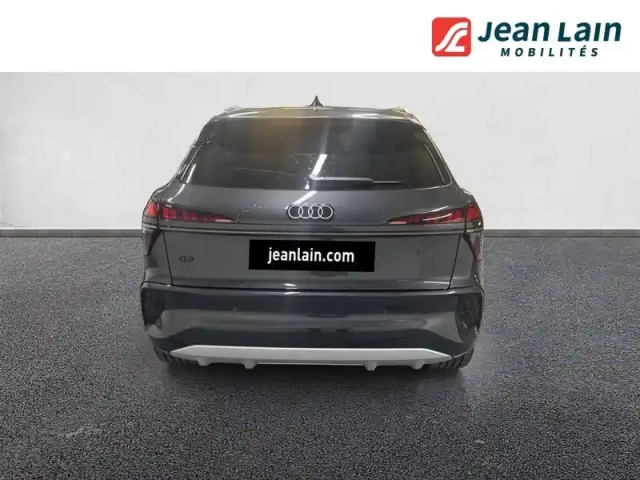Audi Q3 e-hybrid 272 ch s tronic 6 — photo 6