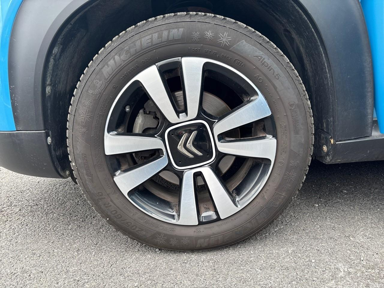 Citroën C3 Aircross puretech 110ch s&s shine e6.d-temp — photo 11