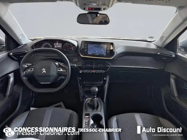 Peugeot 2008 puretech 130 s&amp;s bvm6 allure — photo 10