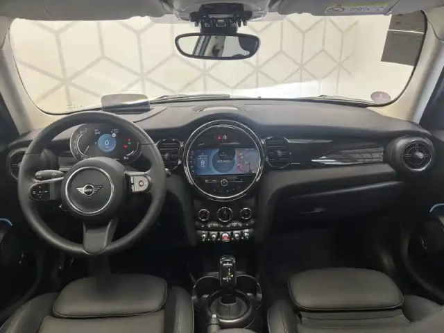Mini Mini hatch 5 portes cooper 136 ch dkg7 — photo 8
