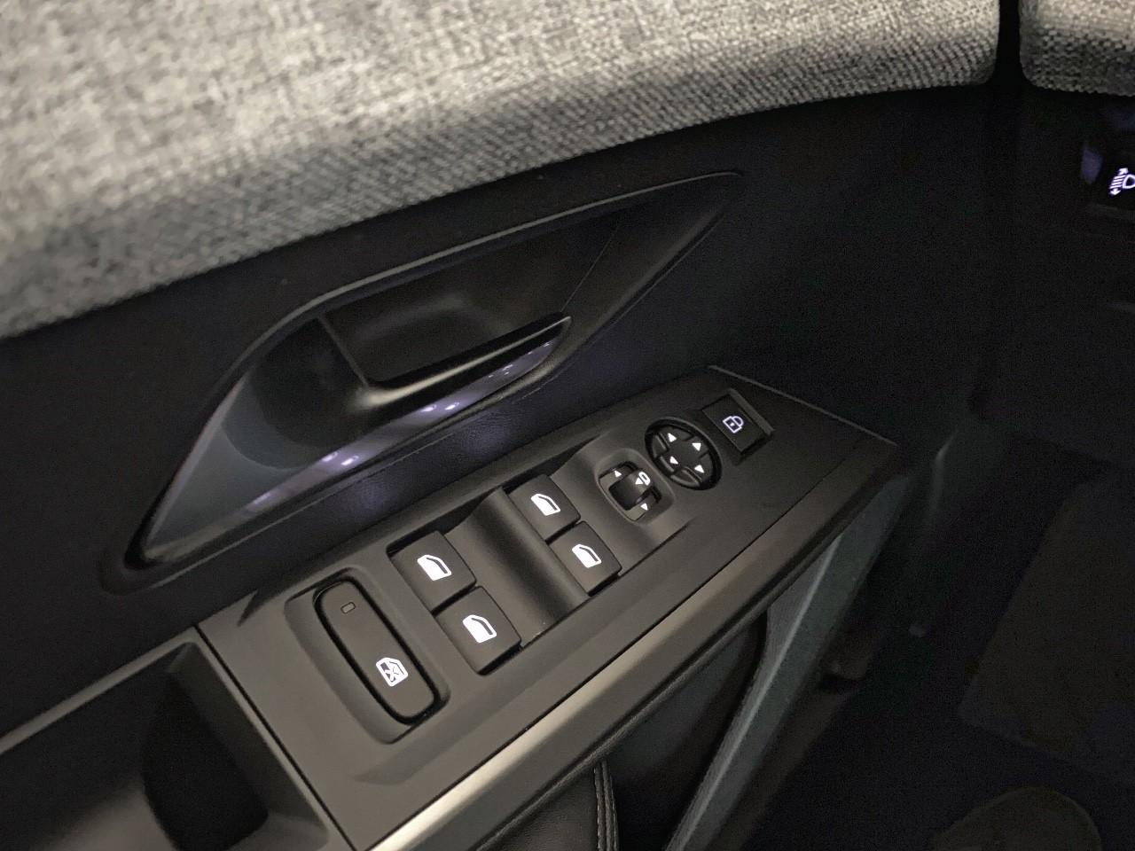 Peugeot 3008 hybrid 145 e-dcs6 allure — photo 20