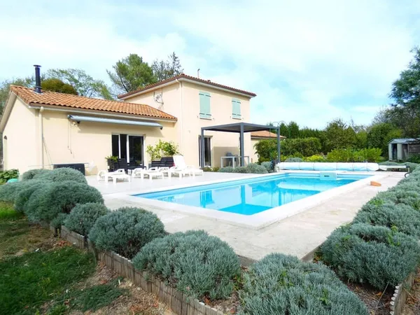 Maison 4 pièces 144 m²