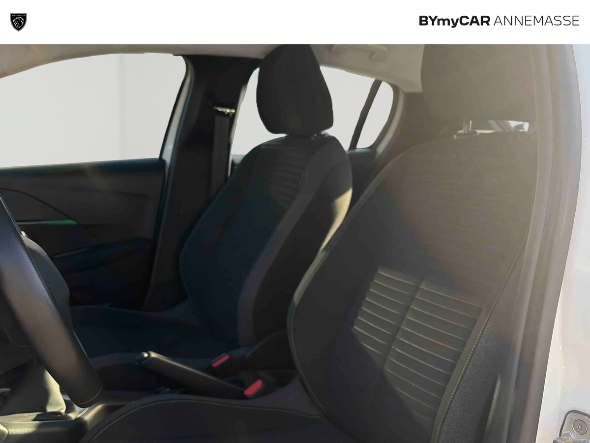 Peugeot 208 PureTech 100 S&amp;S BVM6 — photo 11