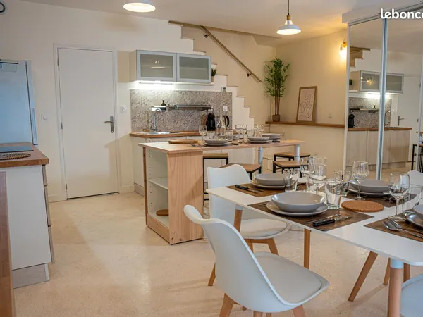 ✨ Chambre meublée - Maison de ville 120 m² (Quartier Villebourbon / Gare) ✨