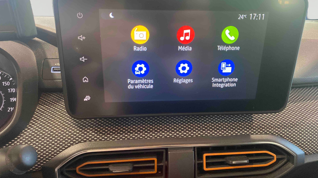 Dacia Sandero ECO-G 100 - 22 — photo 16