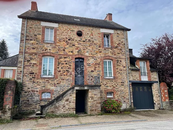 Maison 7 pièces 153 m²