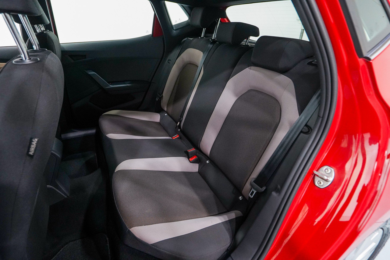 Seat Ibiza — photo 30