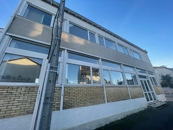 Immeuble 9 pièces 167 m²