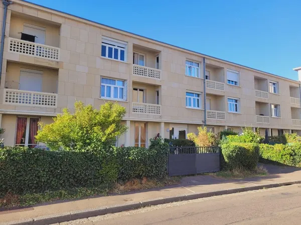 Appartement F2 en centre ville de Louviers