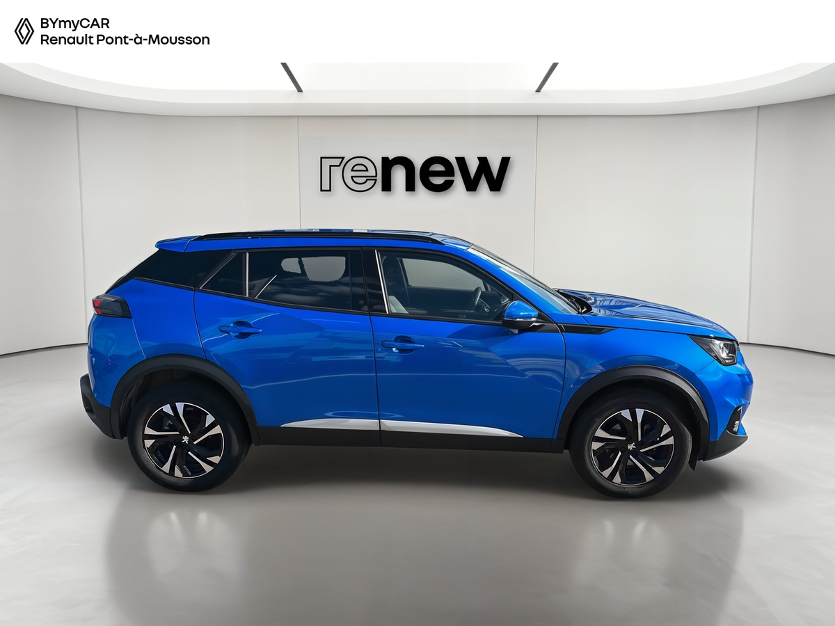 Peugeot 2008 PureTech 130 S&amp;S EAT8 — photo 6