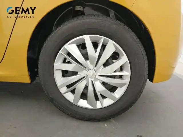 Peugeot 208 puretech 75 s&amp;s bvm5 — photo 51