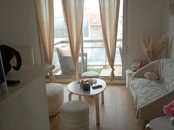 Loue appartement 2 pièces