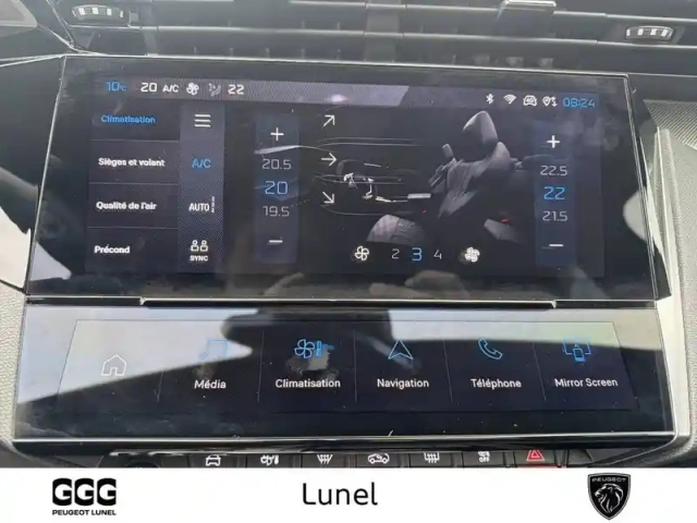 Peugeot 308 phev 180 e-eat8 — photo 18
