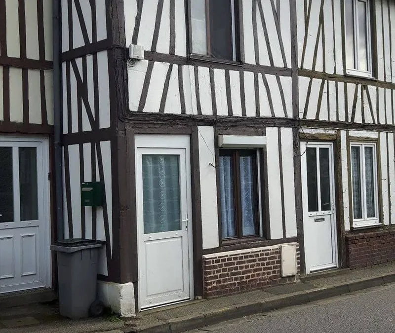 Photo 1