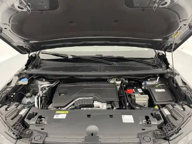 Citroën C5 Aircross hybride 145 ch e-dcs6 — photo 21