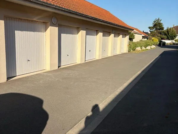 Garage/box