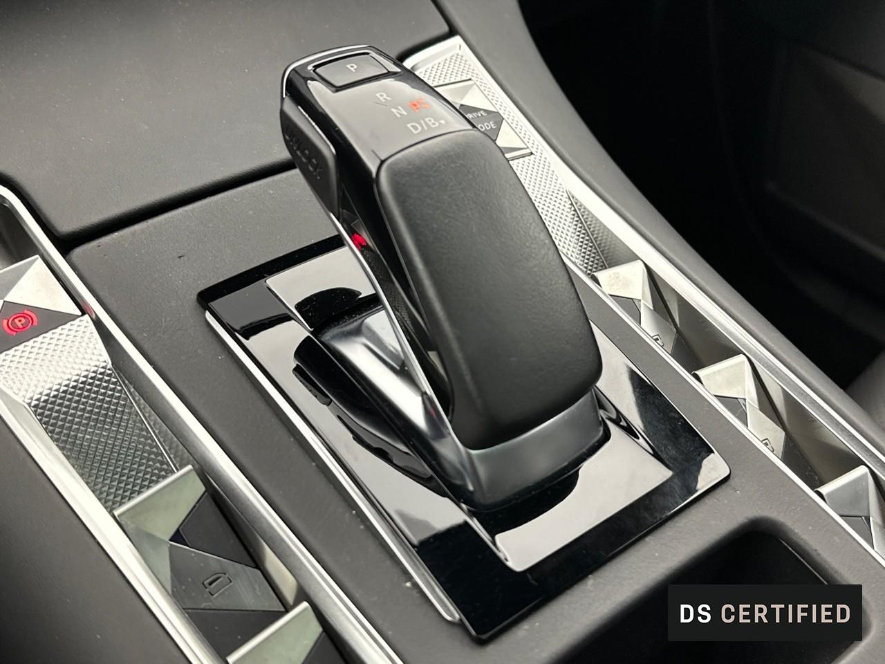 Ds Ds 7 crossback hybride rechargeable e-tense 360 eat8 4x4 la premi — photo 34