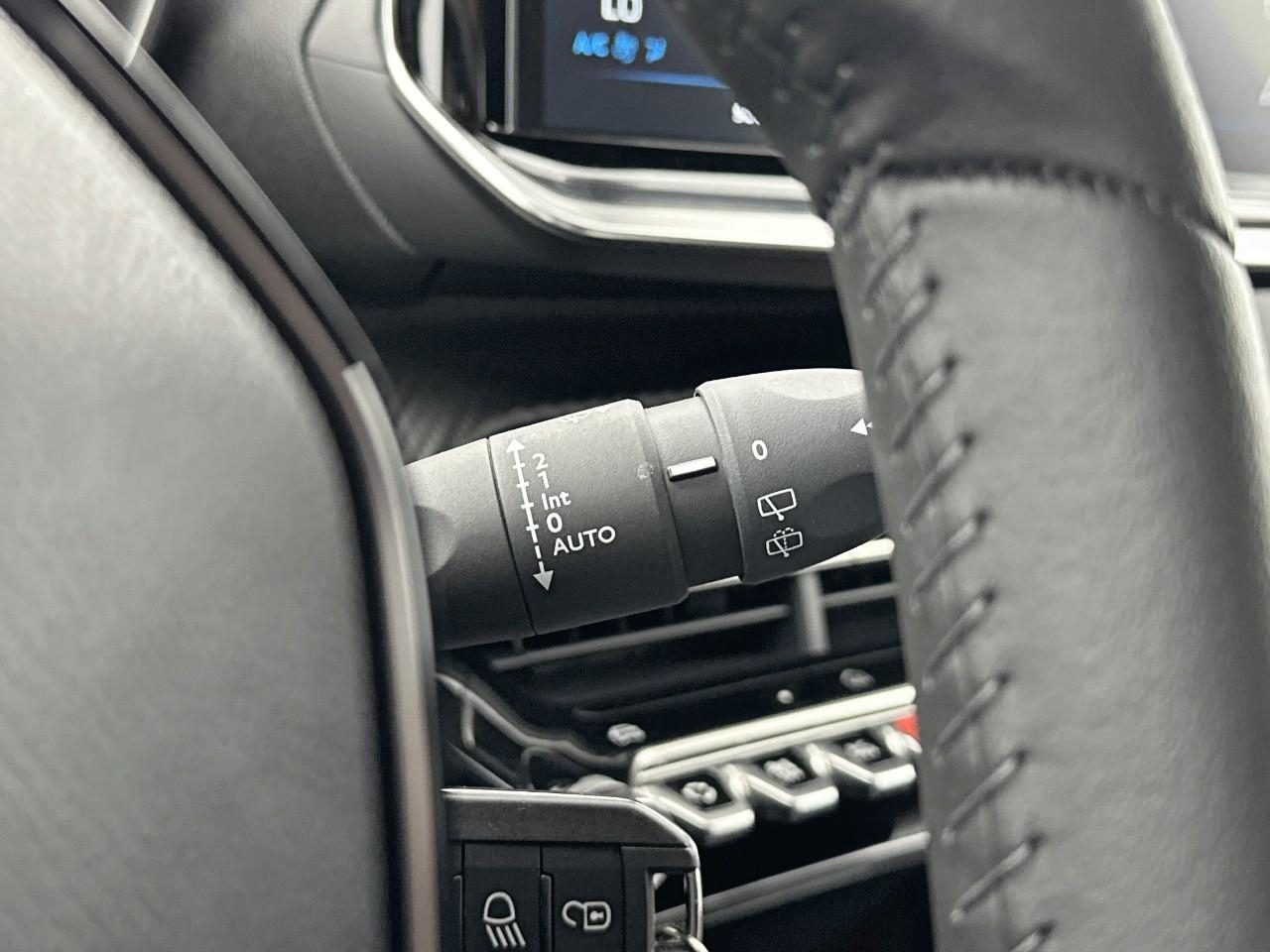 Peugeot 2008 100 s&s bvm6 style — photo 20
