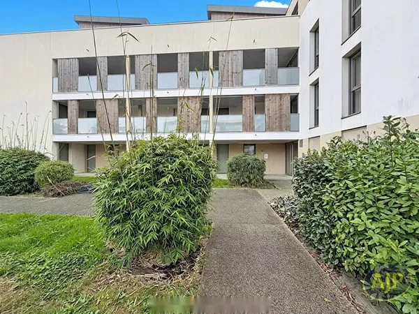 Studio 31 m² Betton Rive SUD