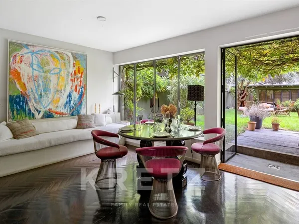 Maison comme à la campagne à Paris - jardin 170m2 - Dpe D