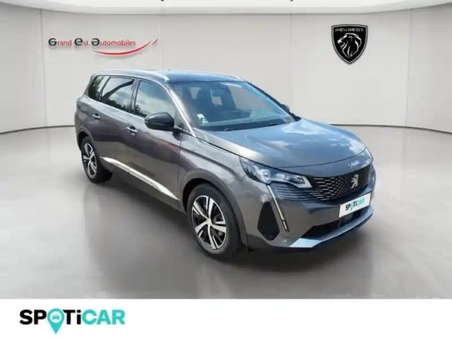 Peugeot 5008 1.6 puretech 180ch s&amp;s gt pack eat8 — photo 9