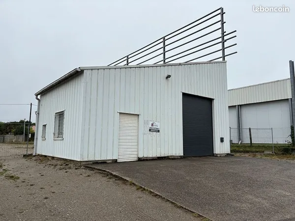 Local 150 m² PLOUGASTEL DAOULAS