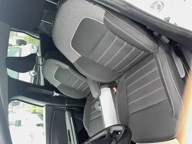 Dacia Jogger tce 110 5 places — photo 9
