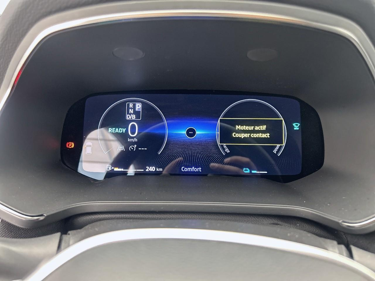Renault Captur e-tech full hybrid 145 ch esprit alpine — photo 27