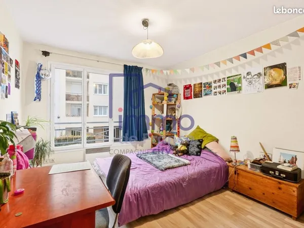 Studio 1 pièce 18 m²