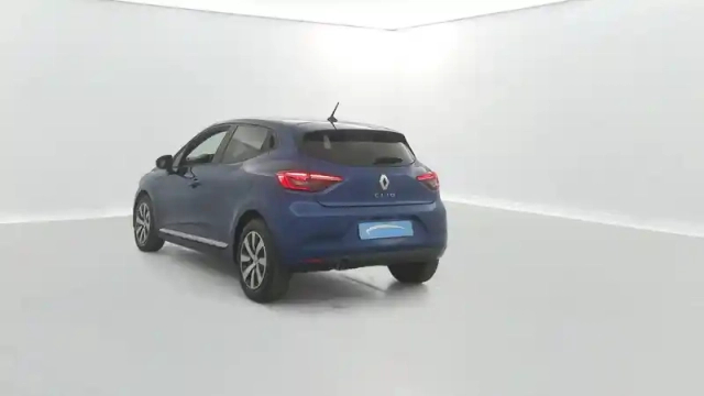 Renault Clio tce 90 — photo 12