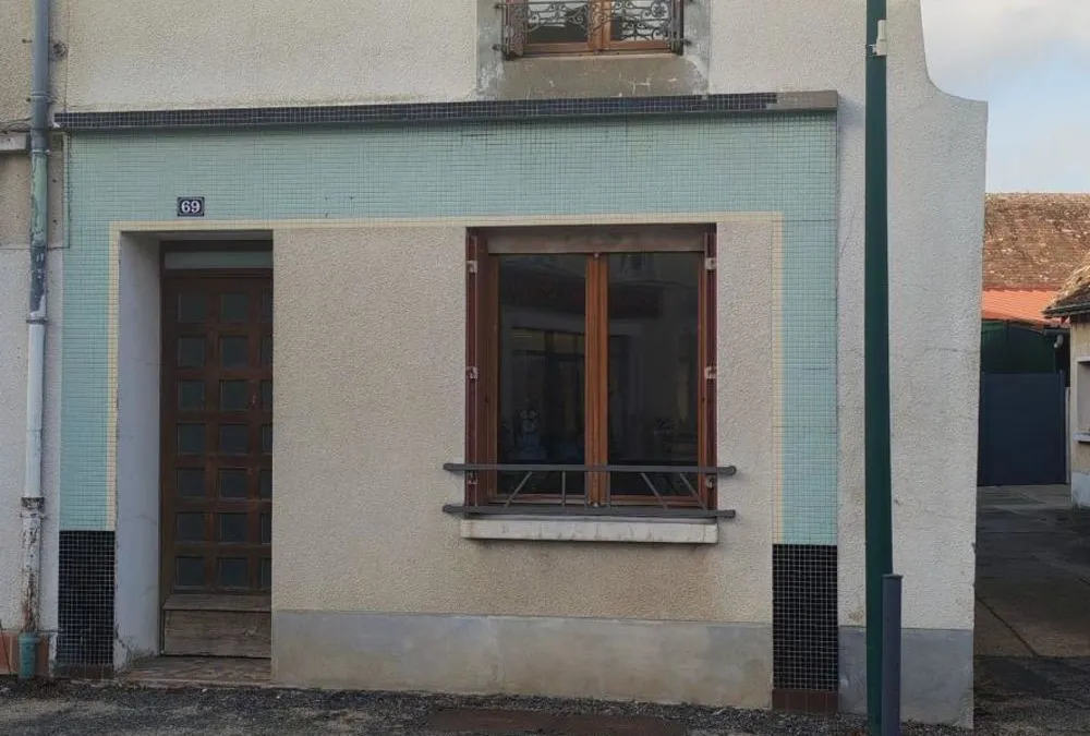 Photo 1